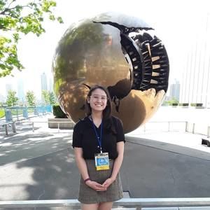 Meet your Posher, Daphne